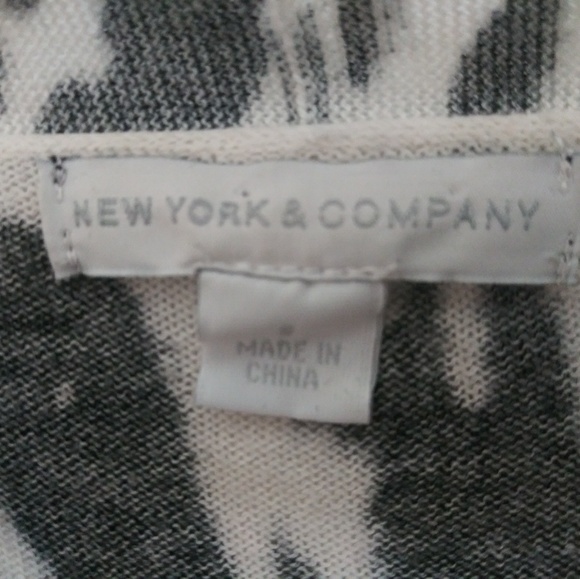 New York & Company - Picture 4 of 5